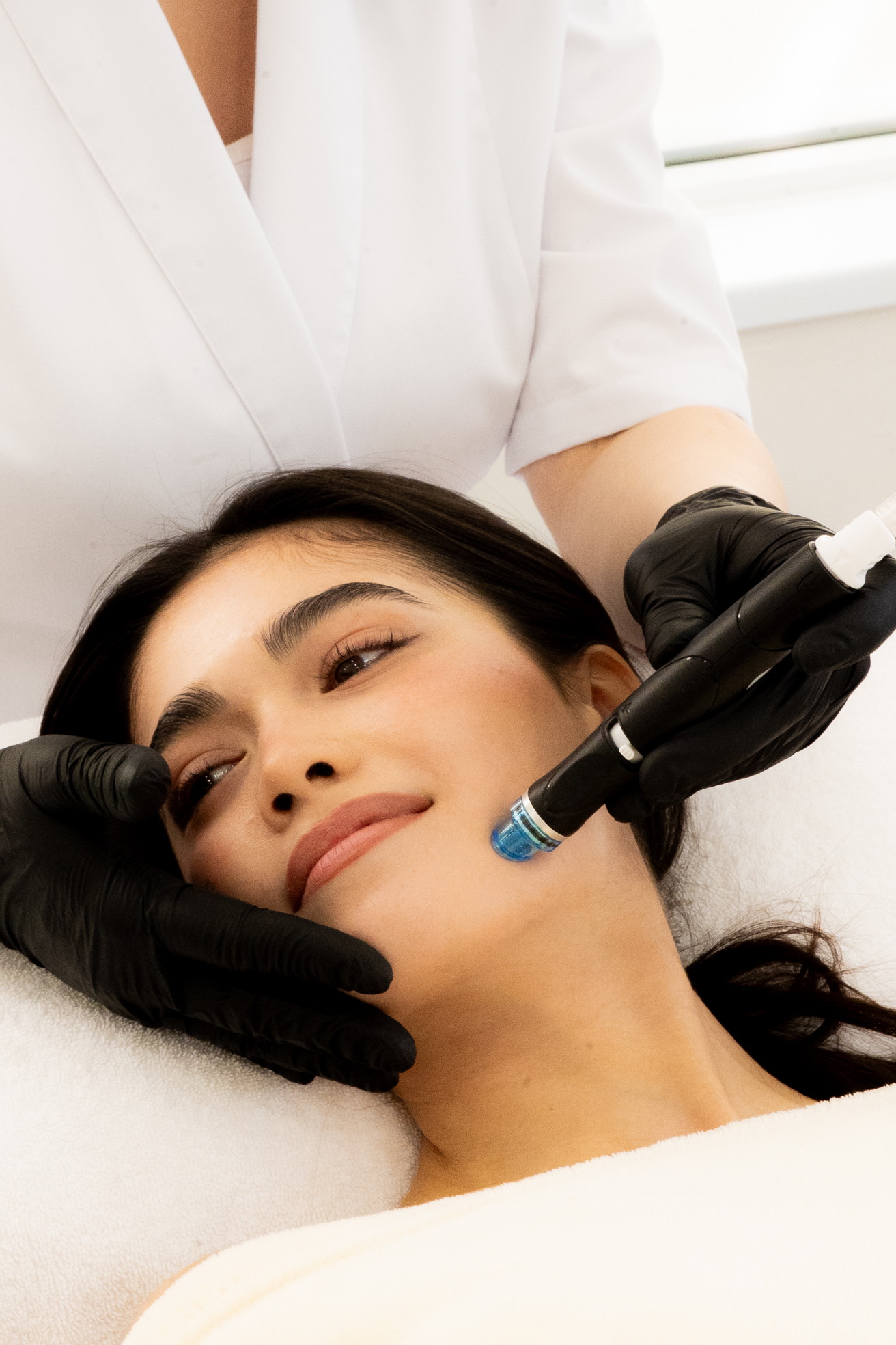 hydrafacial-face